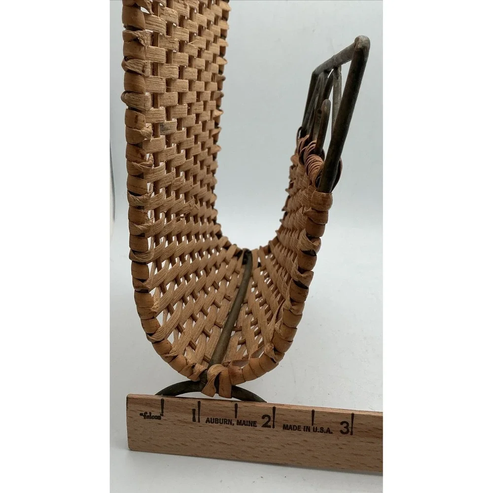 Vintage Wrought Iron Woven Wicker Napkin Letter Mail Holder Desk Organizer‎